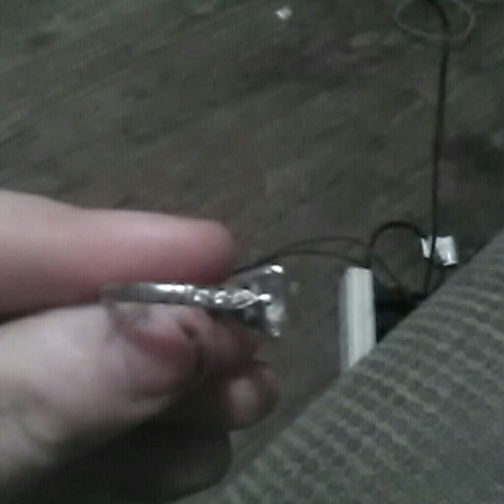 Ring - Picture 3 of 3